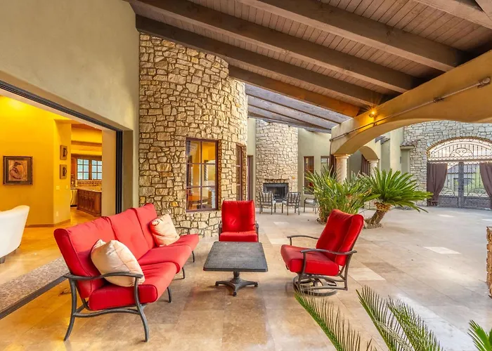 Luxury Estate With Pool Desert Views & Casita * Cave Creek