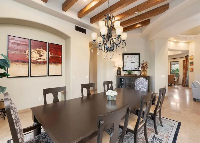 Dom wakacyjny Luxury Estate With Pool Desert Views & Casita *