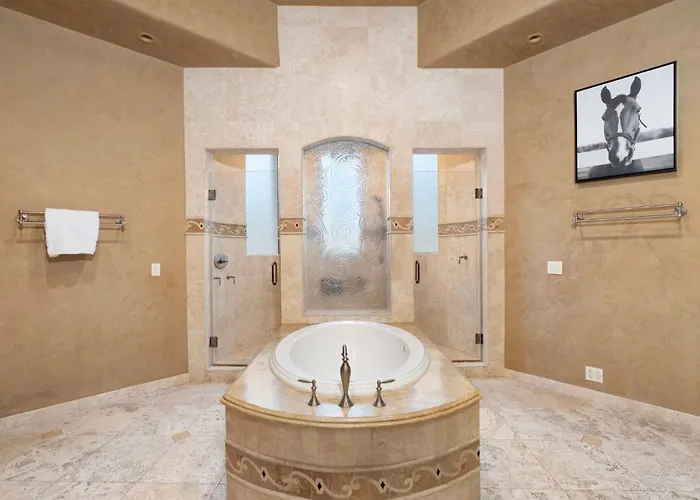 Dom wakacyjny Luxury Estate With Pool Desert Views & Casita